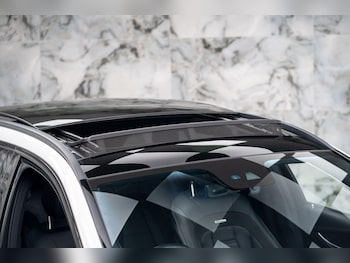 Used Mercedes-Benz E Class 2022 for sale - 76994966: Photo