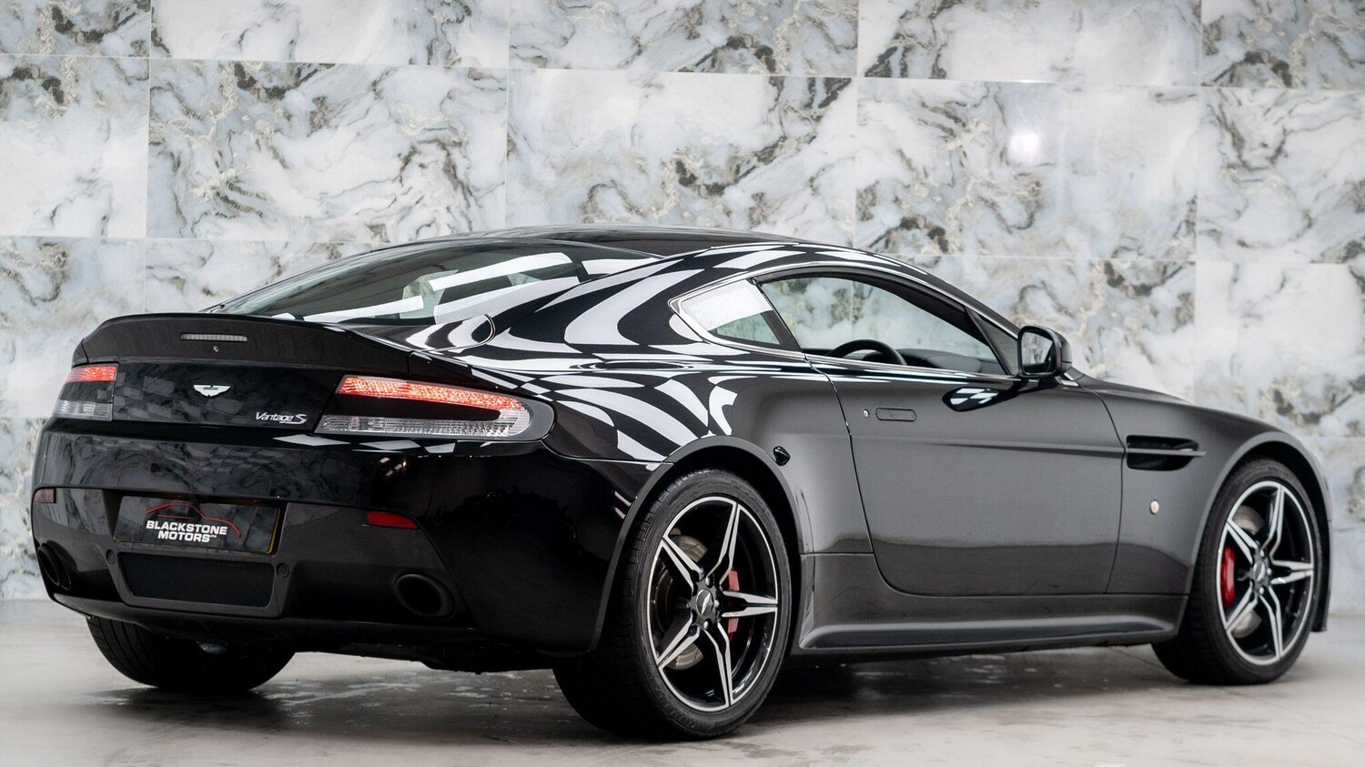 Used Aston Martin Vantage for sale - 77882904: Photo 6