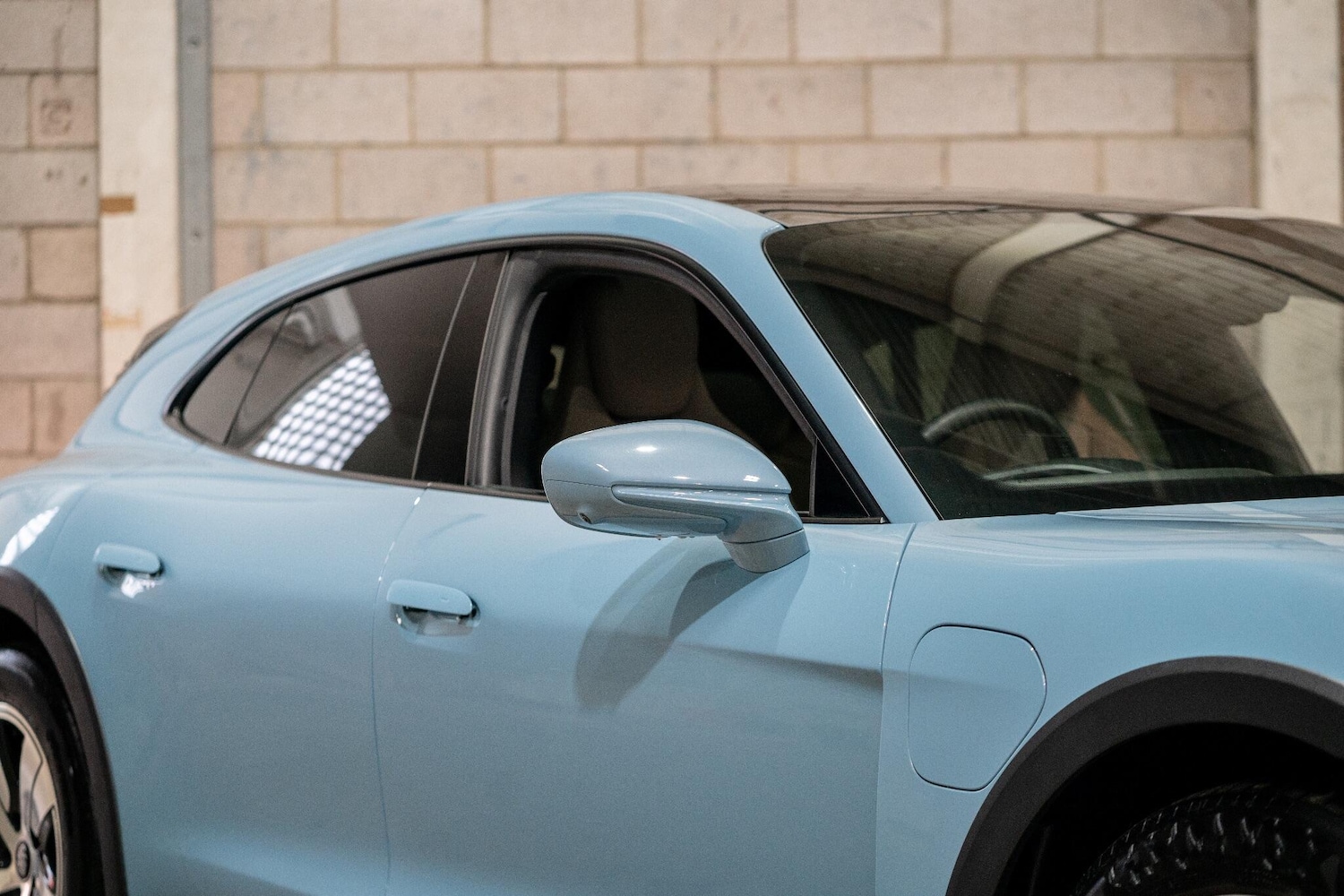 Used Porsche Taycan for sale - 77823623: Photo 4