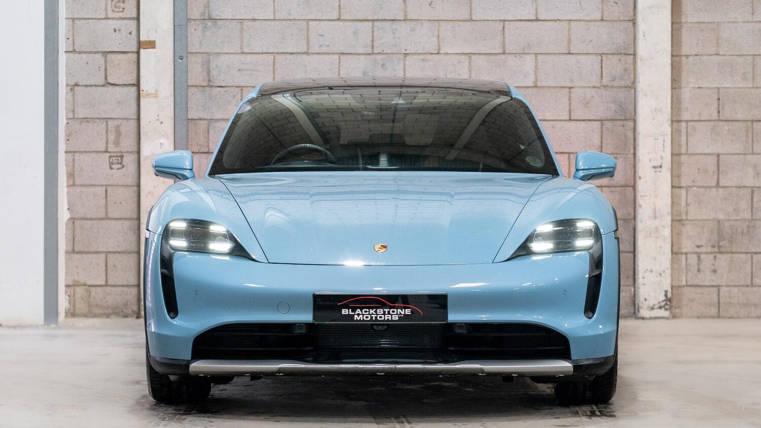 Used Porsche Taycan for sale - 77823623: Photo 6