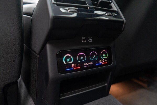 Used BMW i5 2023 for sale - 75478169: Photo 20