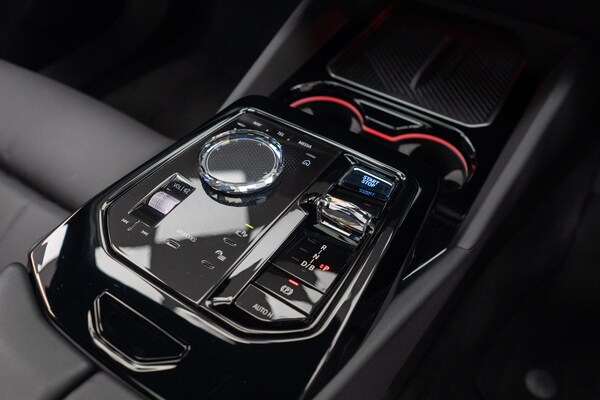 Used BMW i5 2023 for sale - 75478169: Photo 32