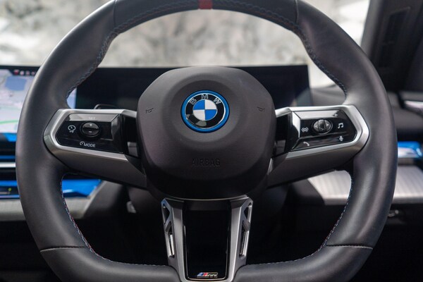 Used BMW i5 2023 for sale - 75478169: Photo 37
