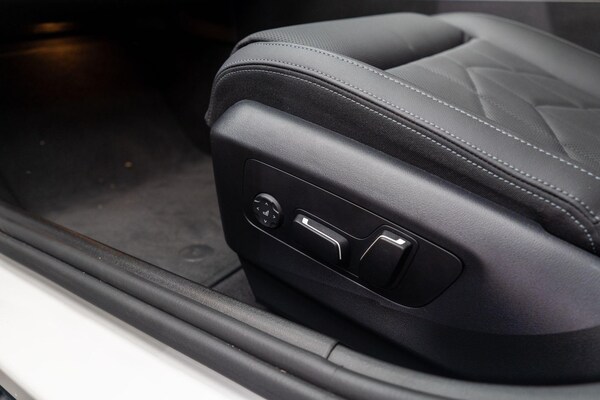 Used BMW i5 2023 for sale - 75478169: Photo 46