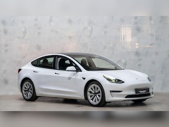 Used Tesla Model 3 2021 for sale - 79034384: Photo