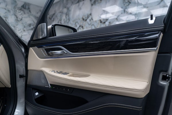 Used BMW 7 Series 2019 for sale - 76337306: Photo 43