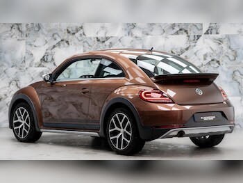 Used Volkswagen Beetle 2018 for sale - 76658153: Photo