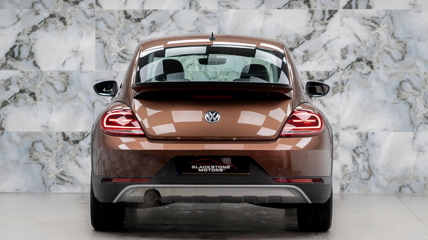 Used Volkswagen Beetle 2018 for sale - 76658153: Photo 5