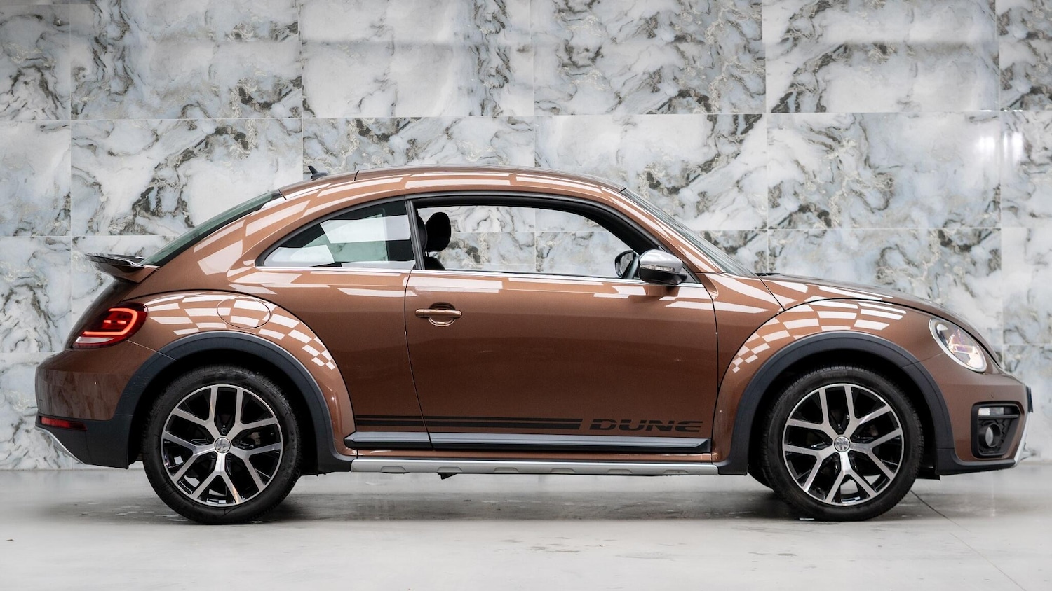 Used Volkswagen Beetle 2018 for sale - 76658153: Photo 7