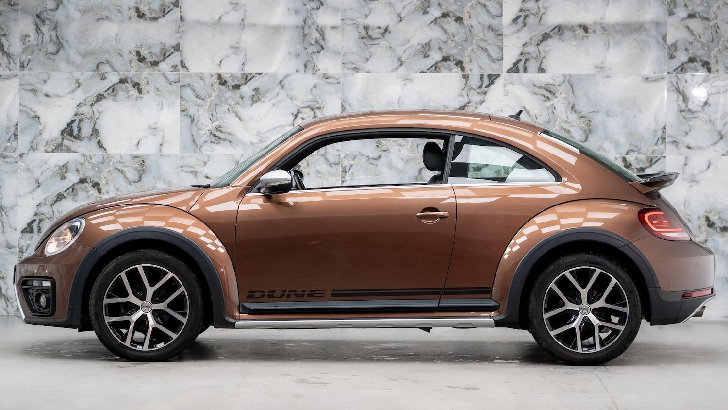 Used Volkswagen Beetle 2018 for sale - 76658153: Photo 8