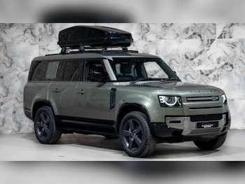 Used Land Rover Defender 130 2024 for sale - 77670297: Photo