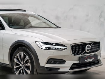 Used Volvo V90 2022 for sale - 78291748: Photo