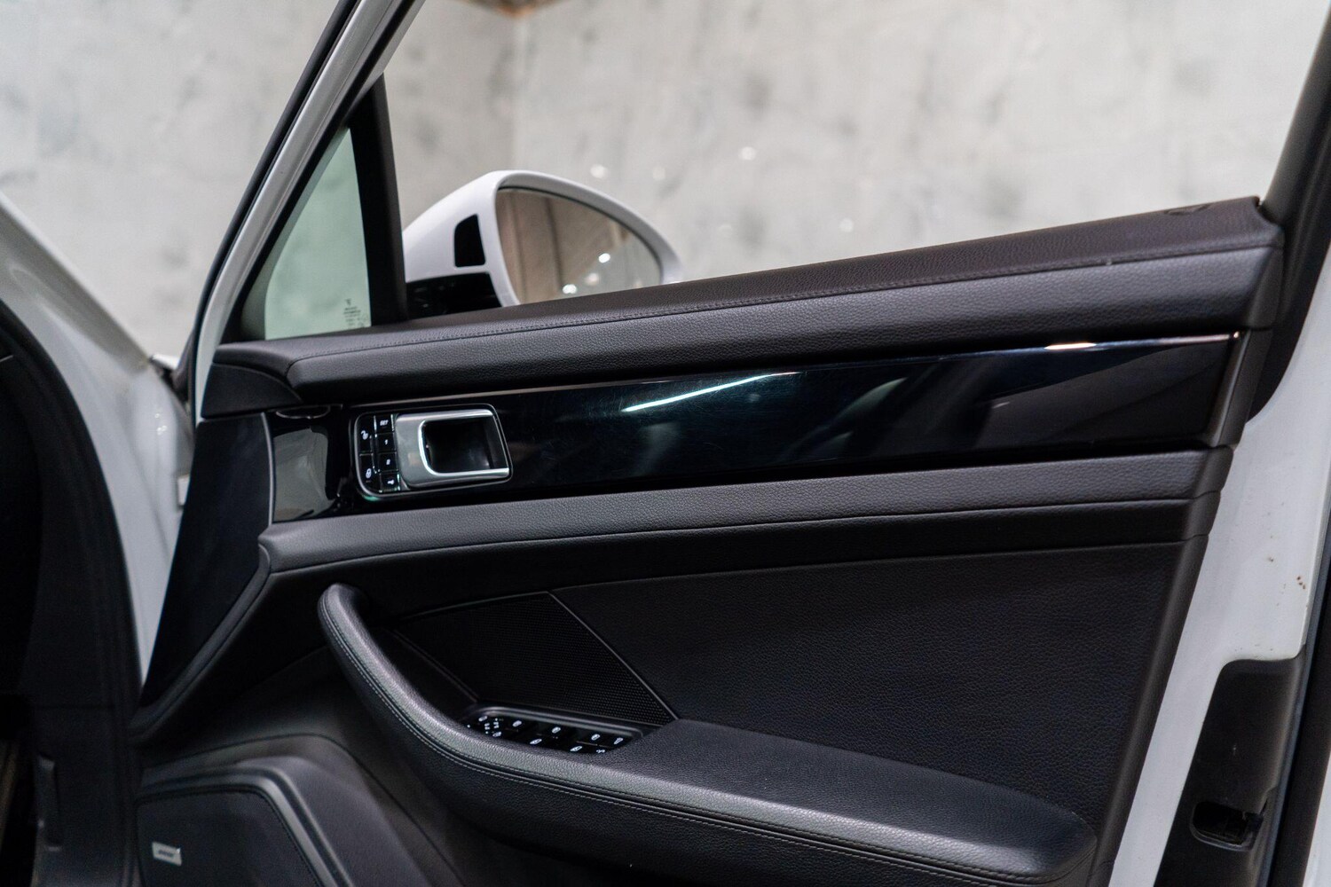 Used Porsche Panamera for sale - 78135973: Photo 29