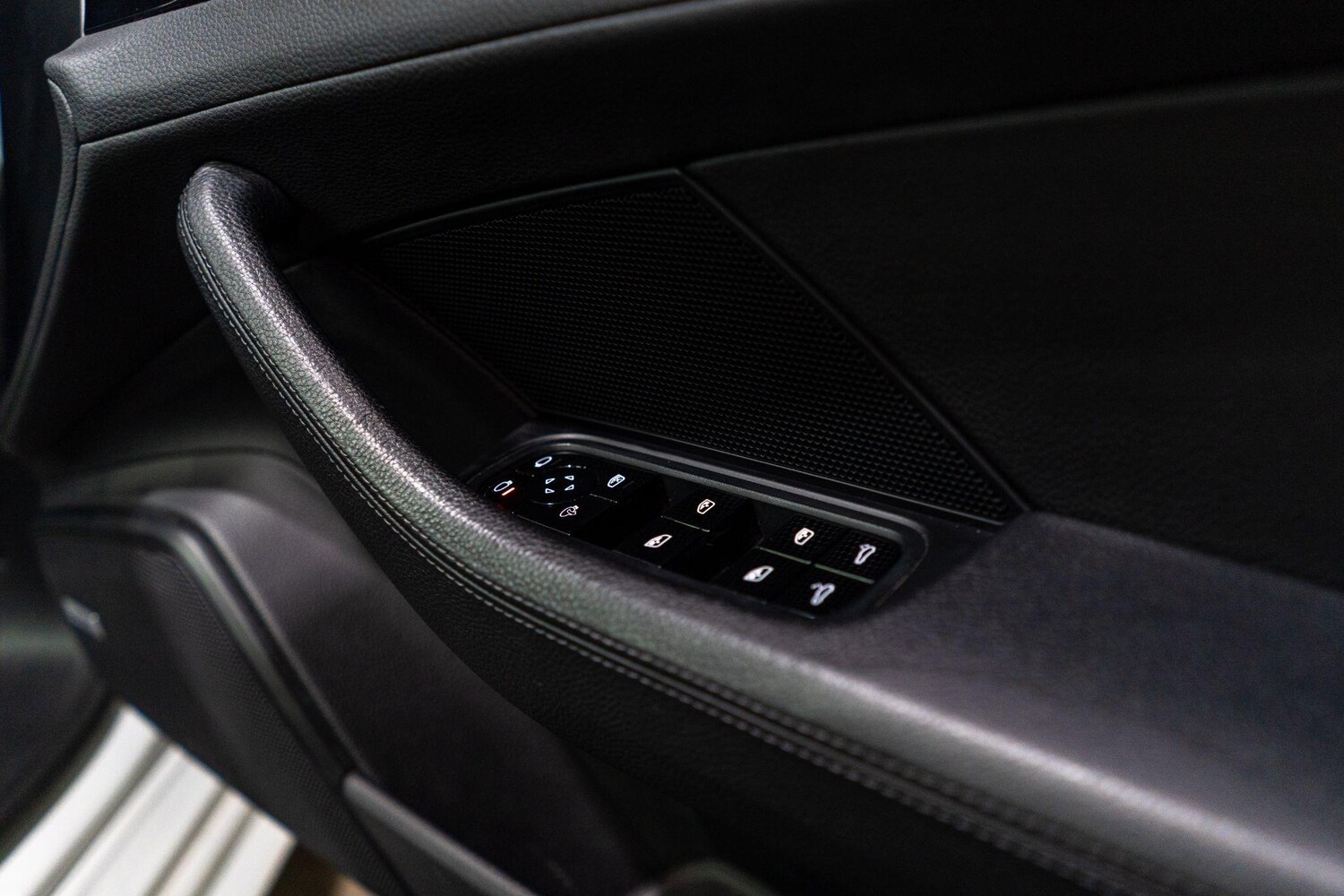 Used Porsche Panamera for sale - 78135973: Photo 30