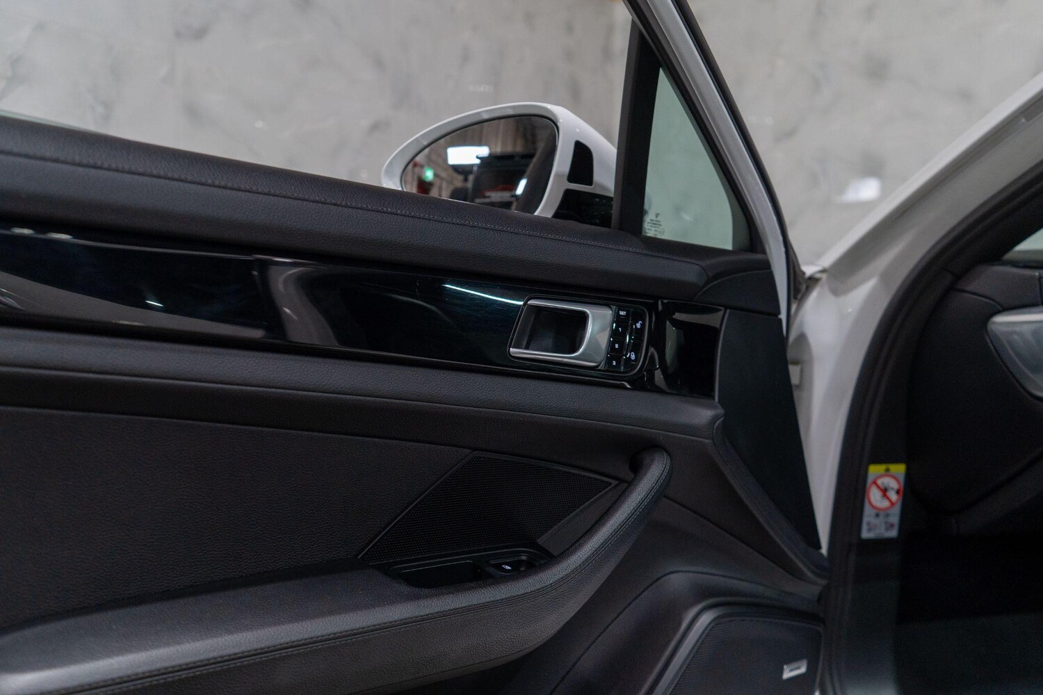 Used Porsche Panamera for sale - 78135973: Photo 31