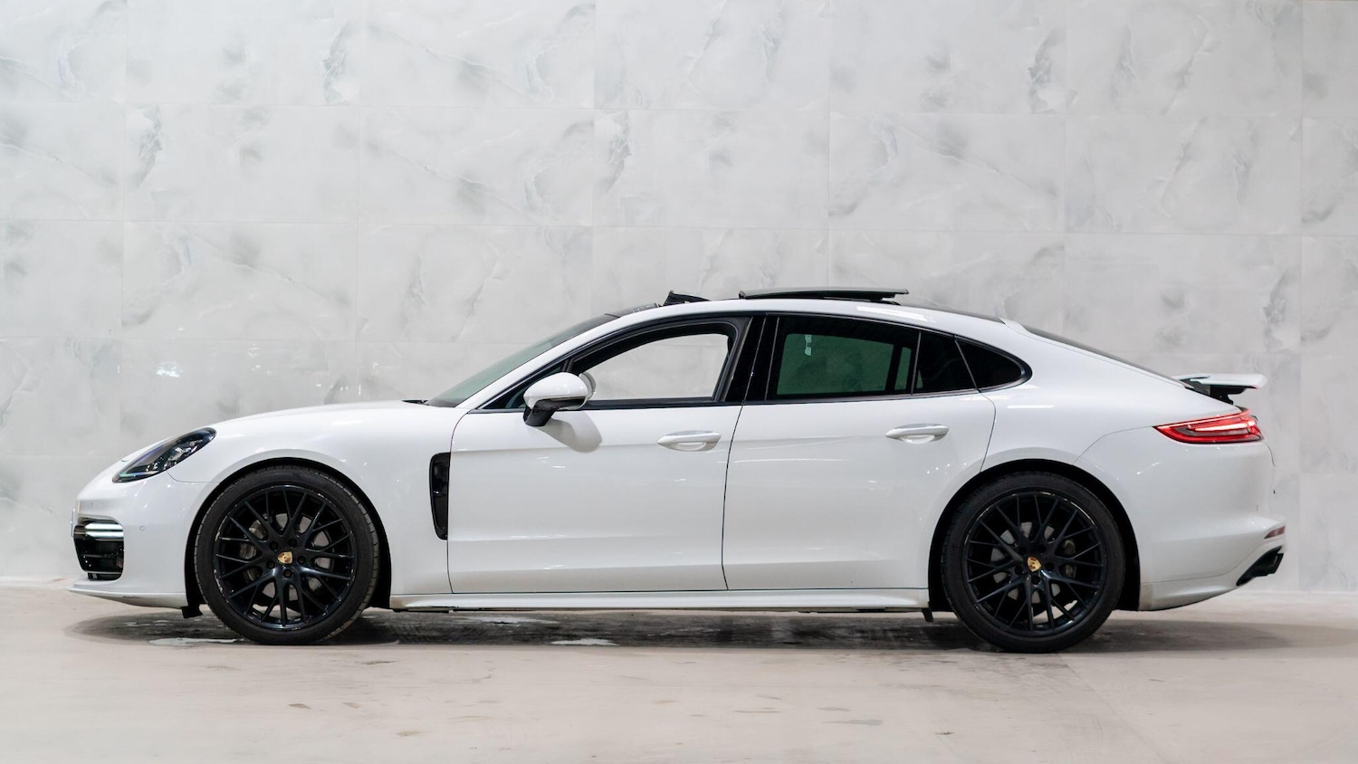 Used Porsche Panamera for sale - 78135973: Photo 9