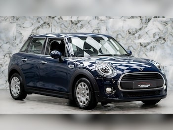 2018 (68) - 1.5 One Classic II 5dr Auto