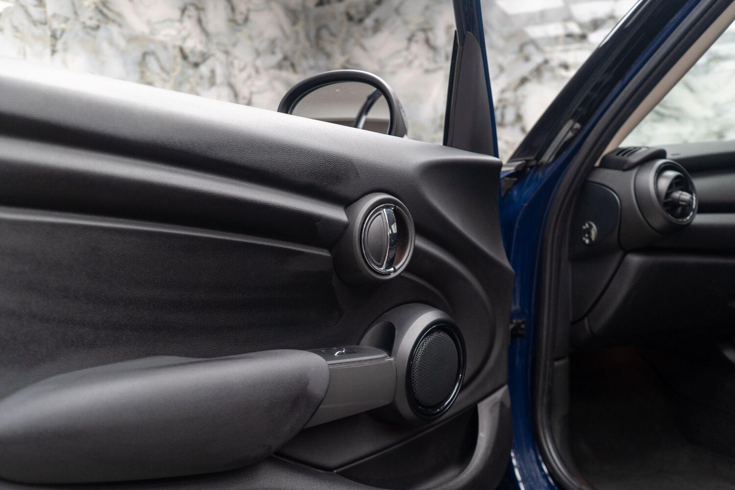 Used MINI Hatch 2018 for sale - 77387667: Photo 31