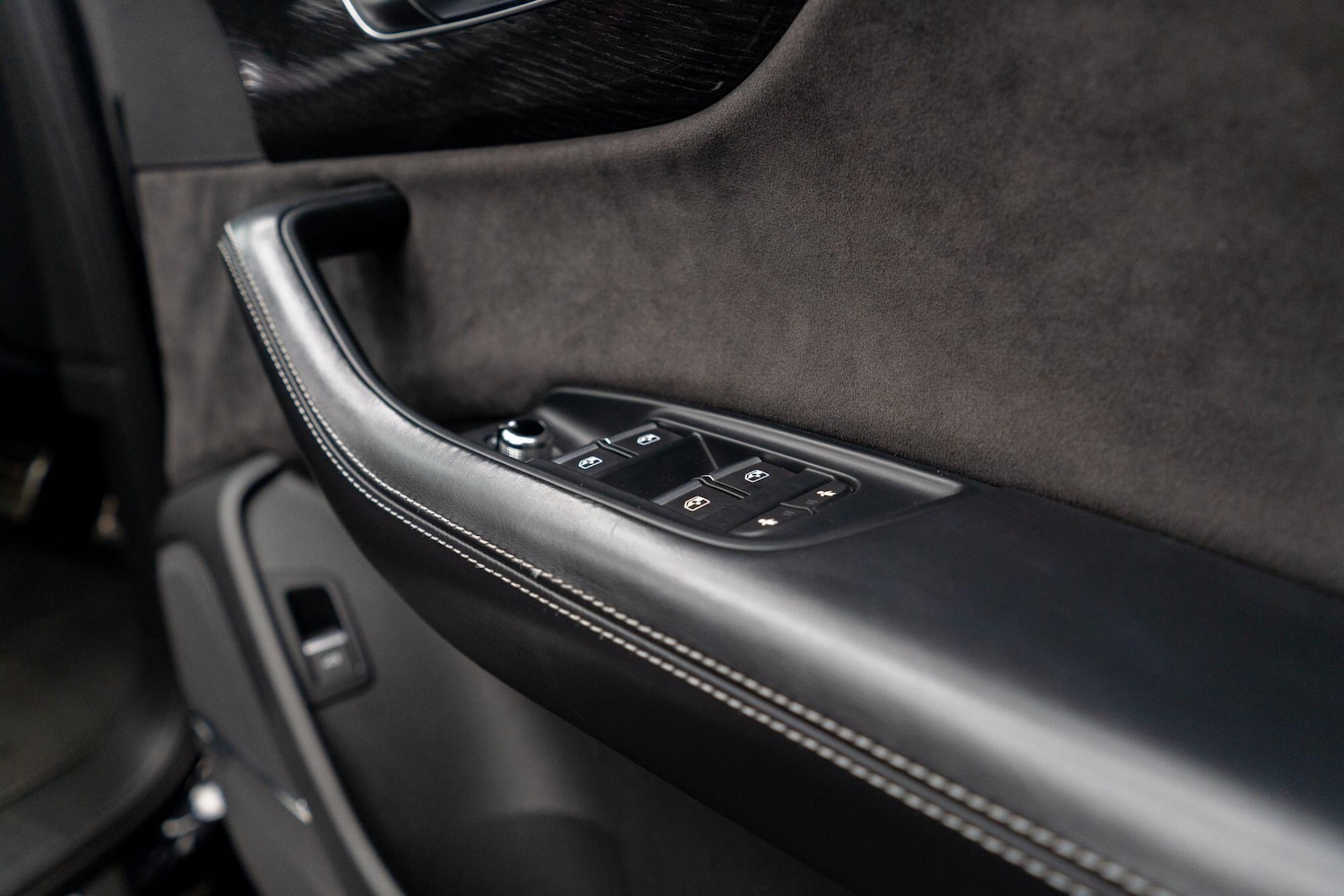 Used Audi SQ7 2020 for sale - 77352093: Photo 41