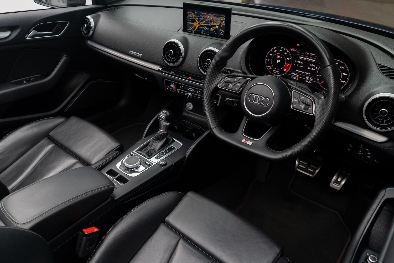 Used Audi S3 2017 for sale - 76099231: Photo 12
