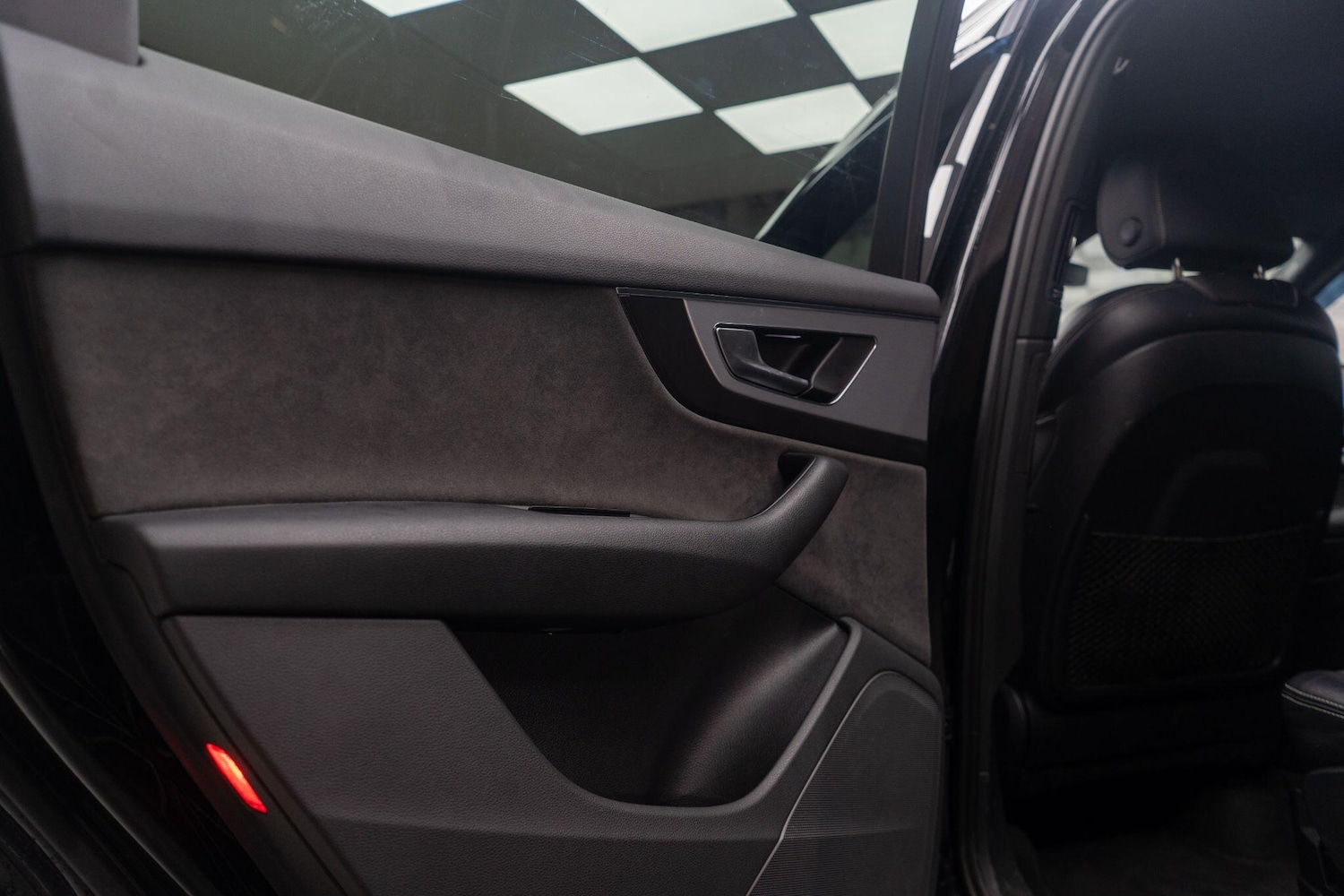 Used Audi Q7 for sale - 77267433: Photo 35