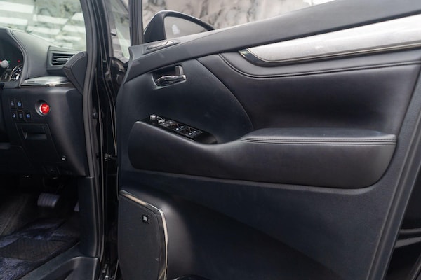 Used Toyota Alphard 2025 for sale - 75493734: Photo 32