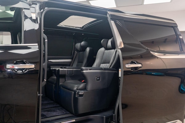 Used Toyota Alphard 2025 for sale - 75493734: Photo 35