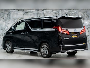 Used Toyota Alphard 2025 for sale - 75493734: Photo