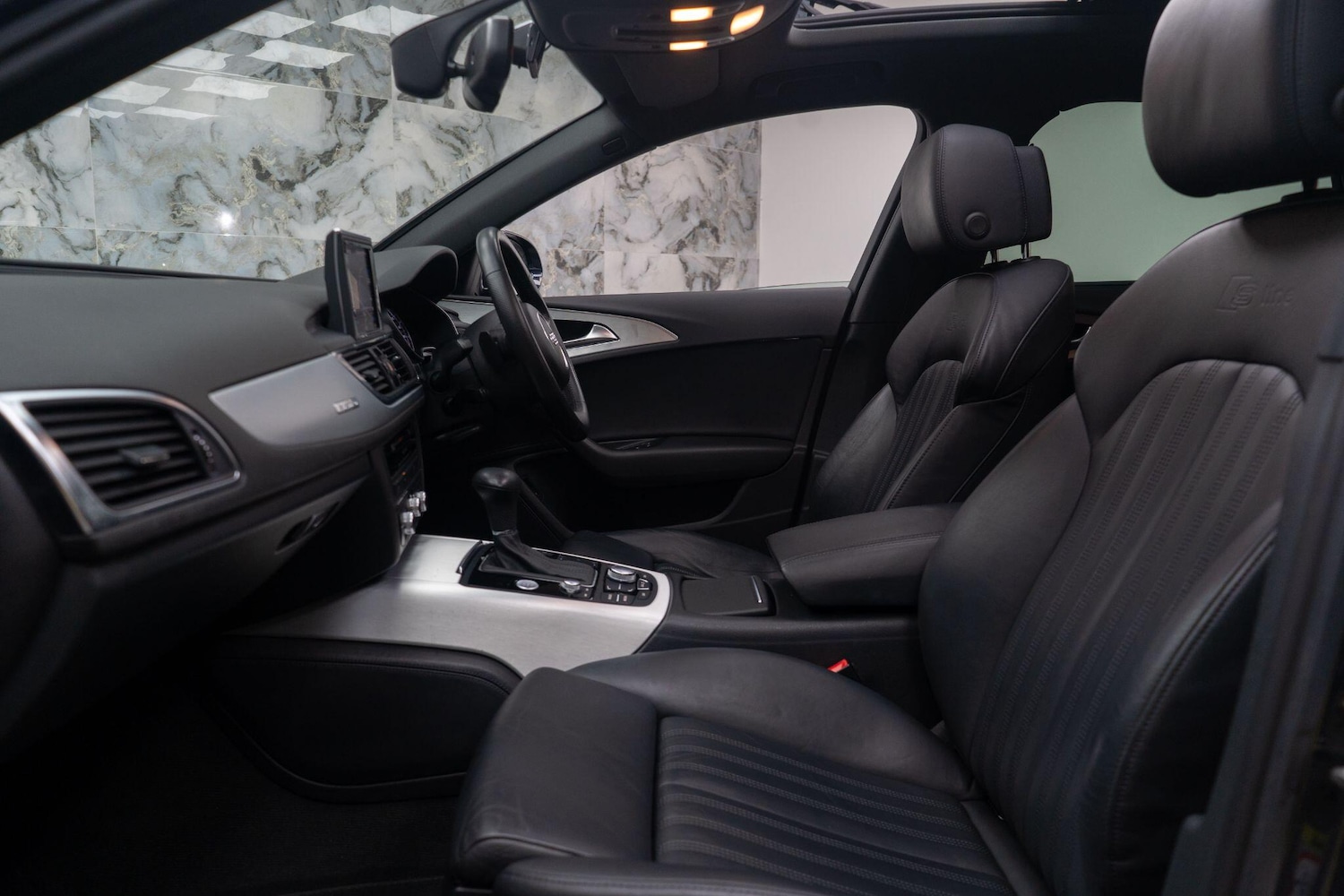 Used Audi A6 Avant 2012 for sale - 76657778: Photo 15