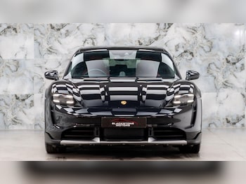 Used Porsche Taycan 2022 for sale - 75478758: Photo