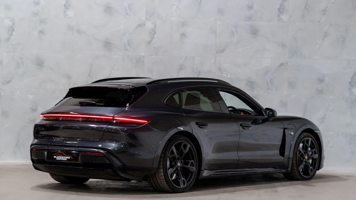 Used Porsche Taycan for sale - 78214126: Photo 6