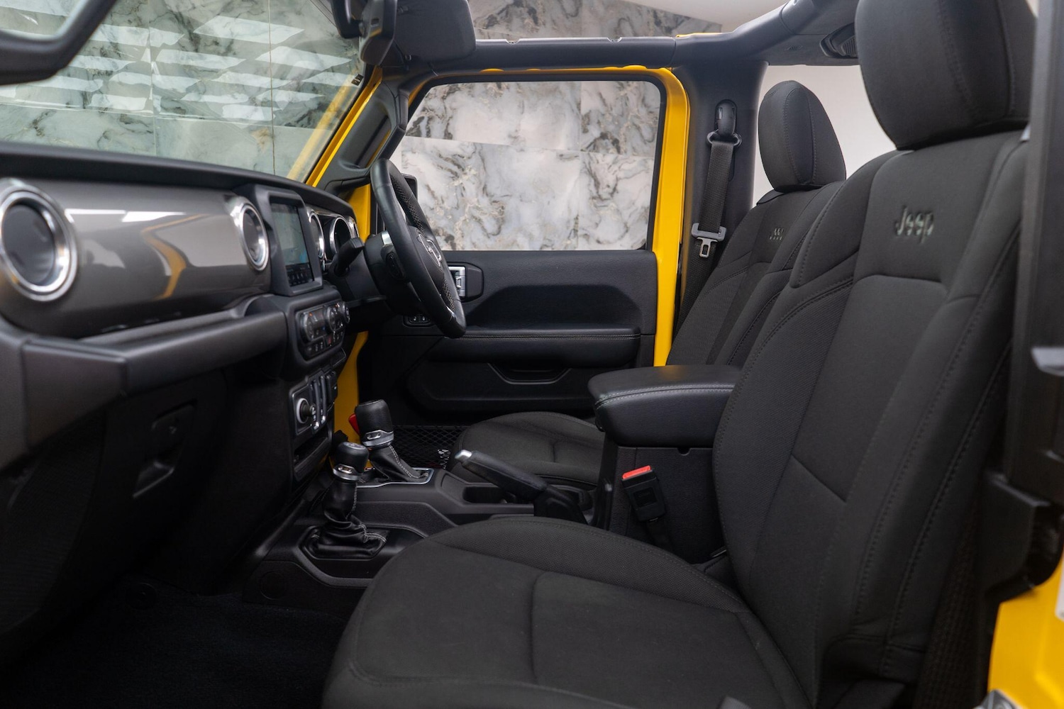 Used Jeep Wrangler 2020 for sale - 76925987: Photo 14