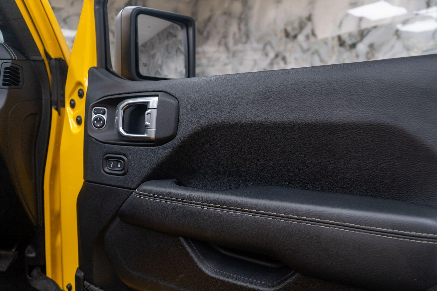 Used Jeep Wrangler 2020 for sale - 76925987: Photo 32