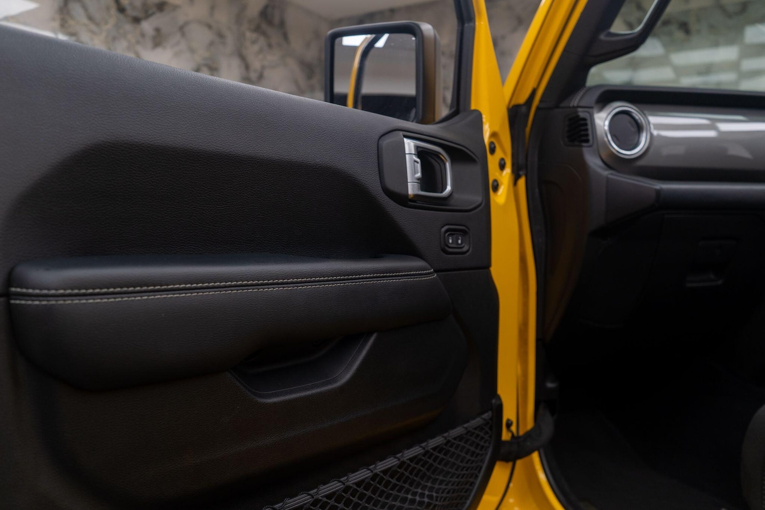 Used Jeep Wrangler 2020 for sale - 76925987: Photo 34