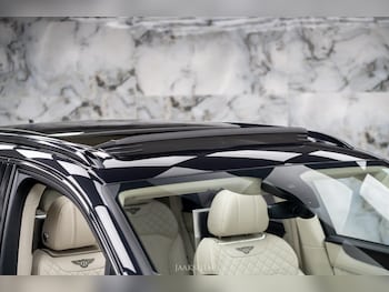 Used Bentley Bentayga 2017 for sale - 77497192: Photo