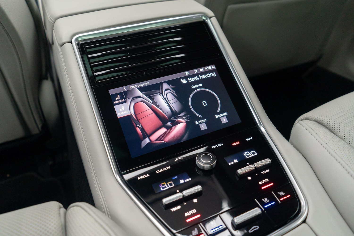 Used Porsche Panamera 2018 for sale - 77229675: Photo 18