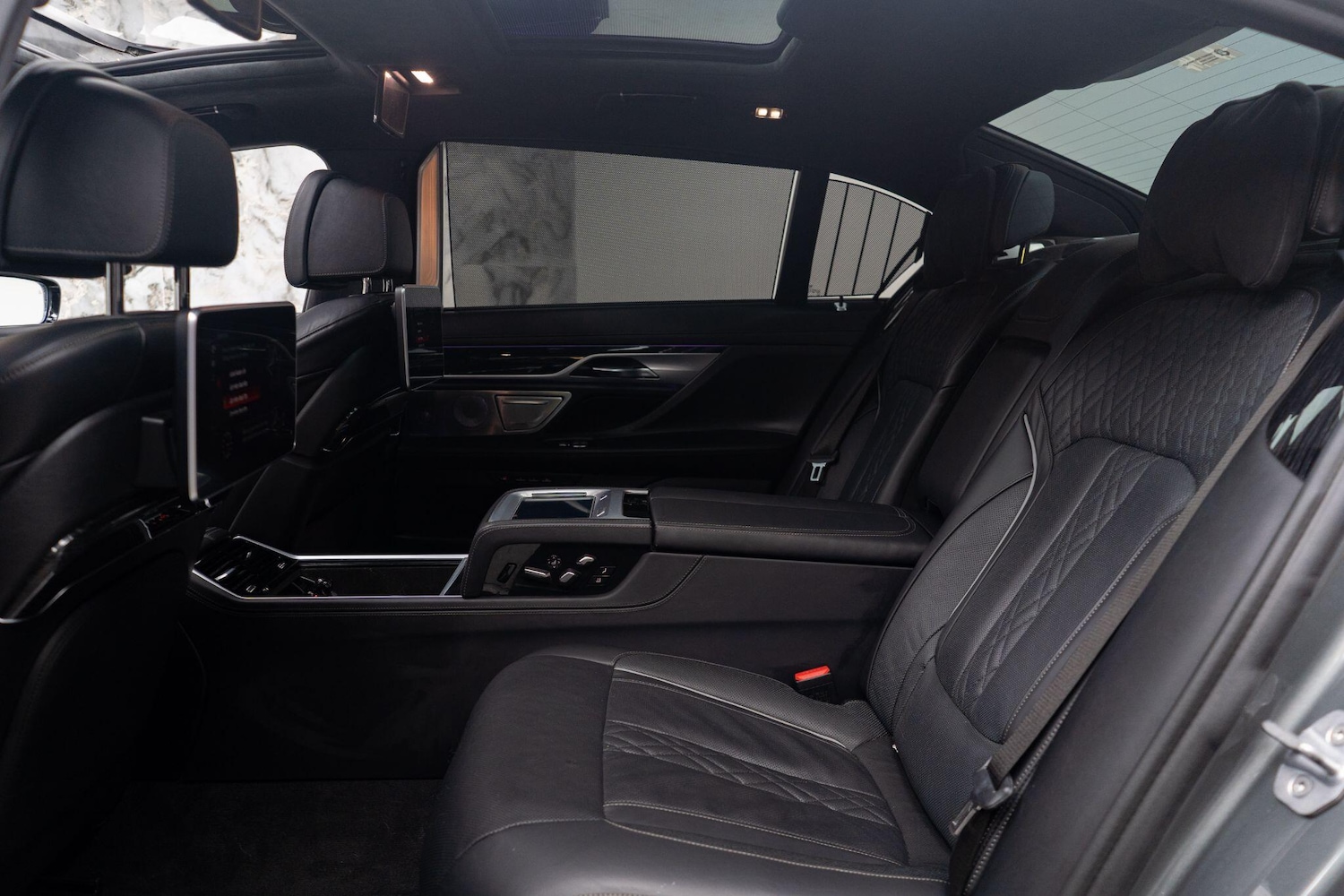 Used BMW 7 Series 2018 for sale - 77550233: Photo 18