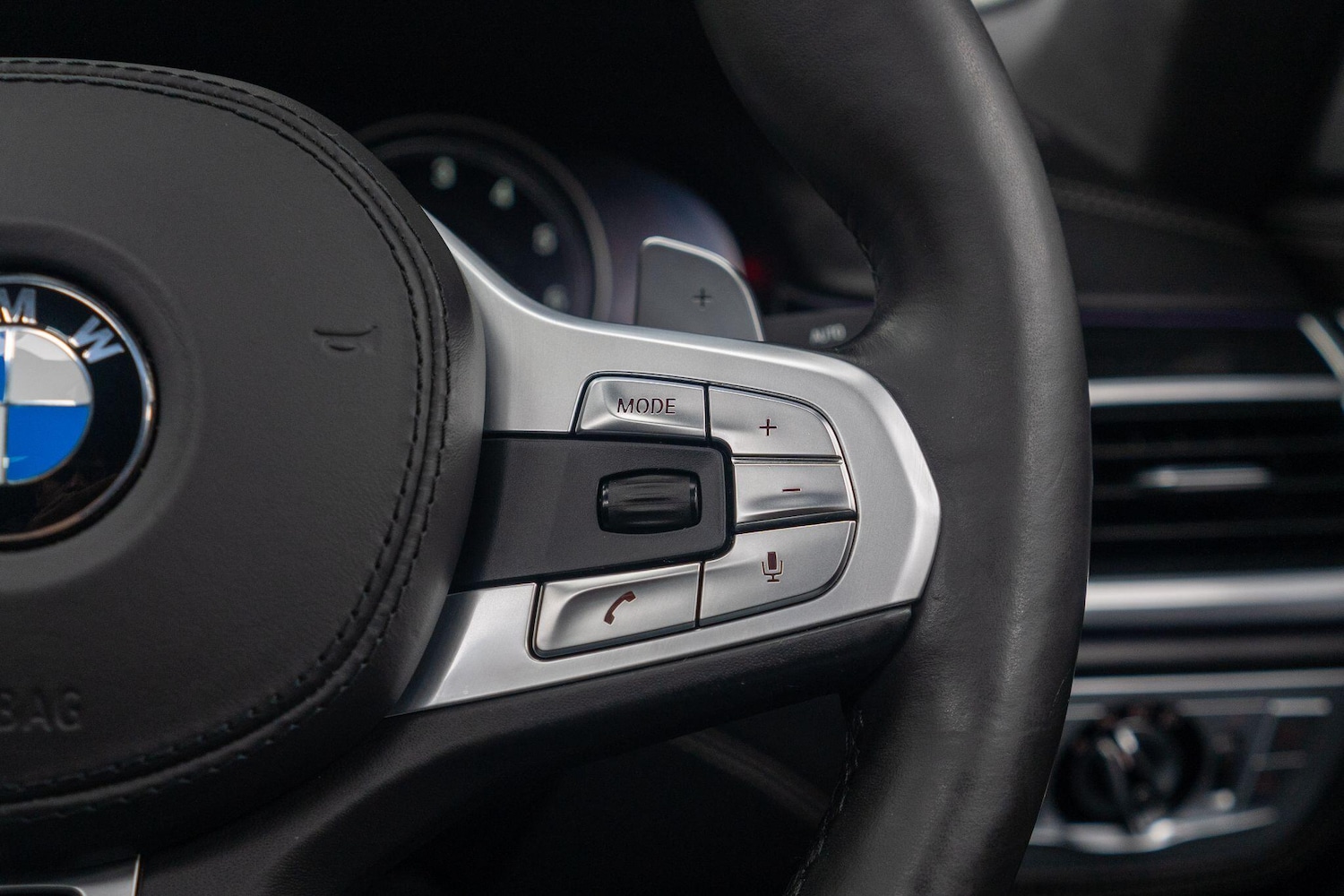 Used BMW 7 Series 2018 for sale - 77550233: Photo 39