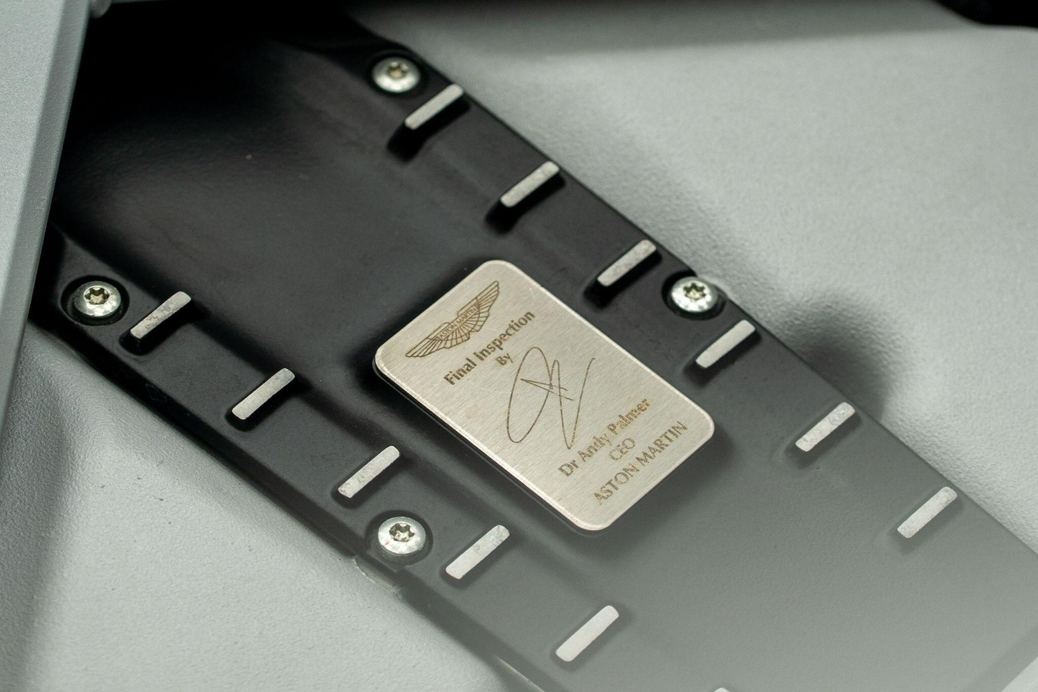 Used Aston Martin DB11 for sale - 76994804: Photo 2