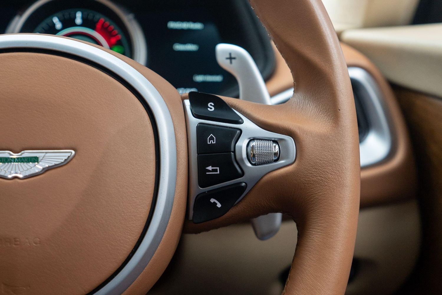 Used Aston Martin DB11 for sale - 76994804: Photo 29