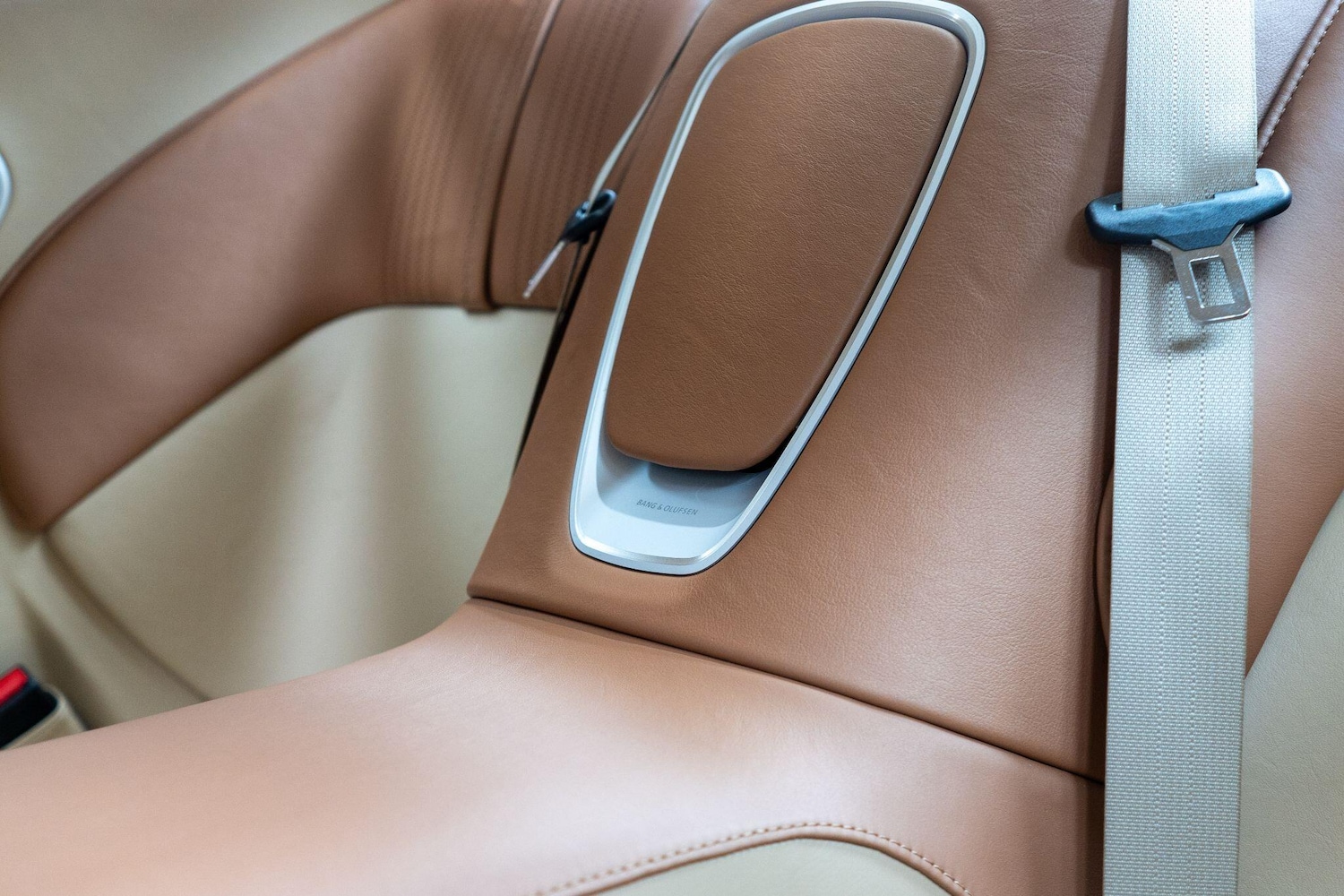 Used Aston Martin DB11 for sale - 76994804: Photo 43