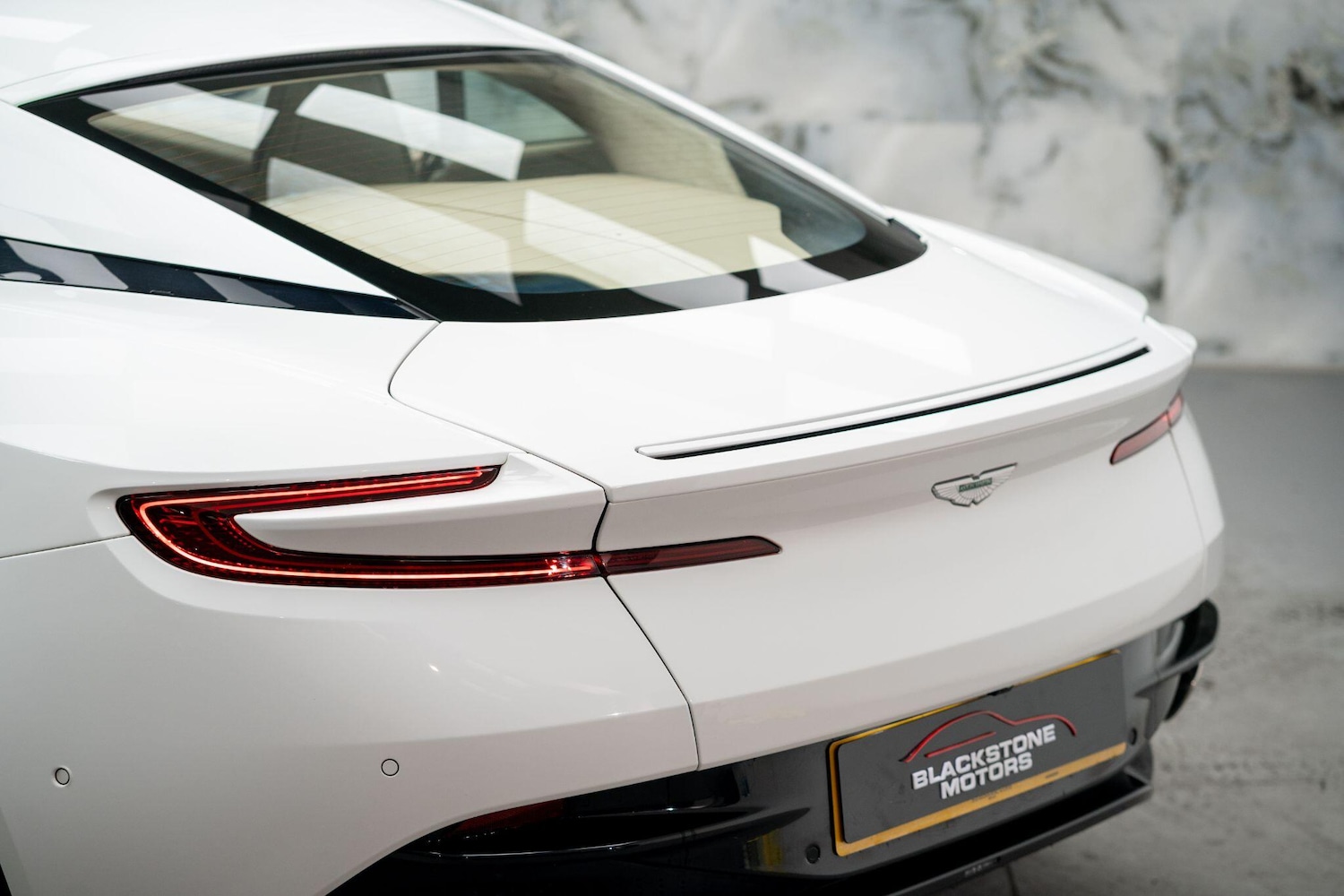 Used Aston Martin DB11 for sale - 76994804: Photo 50