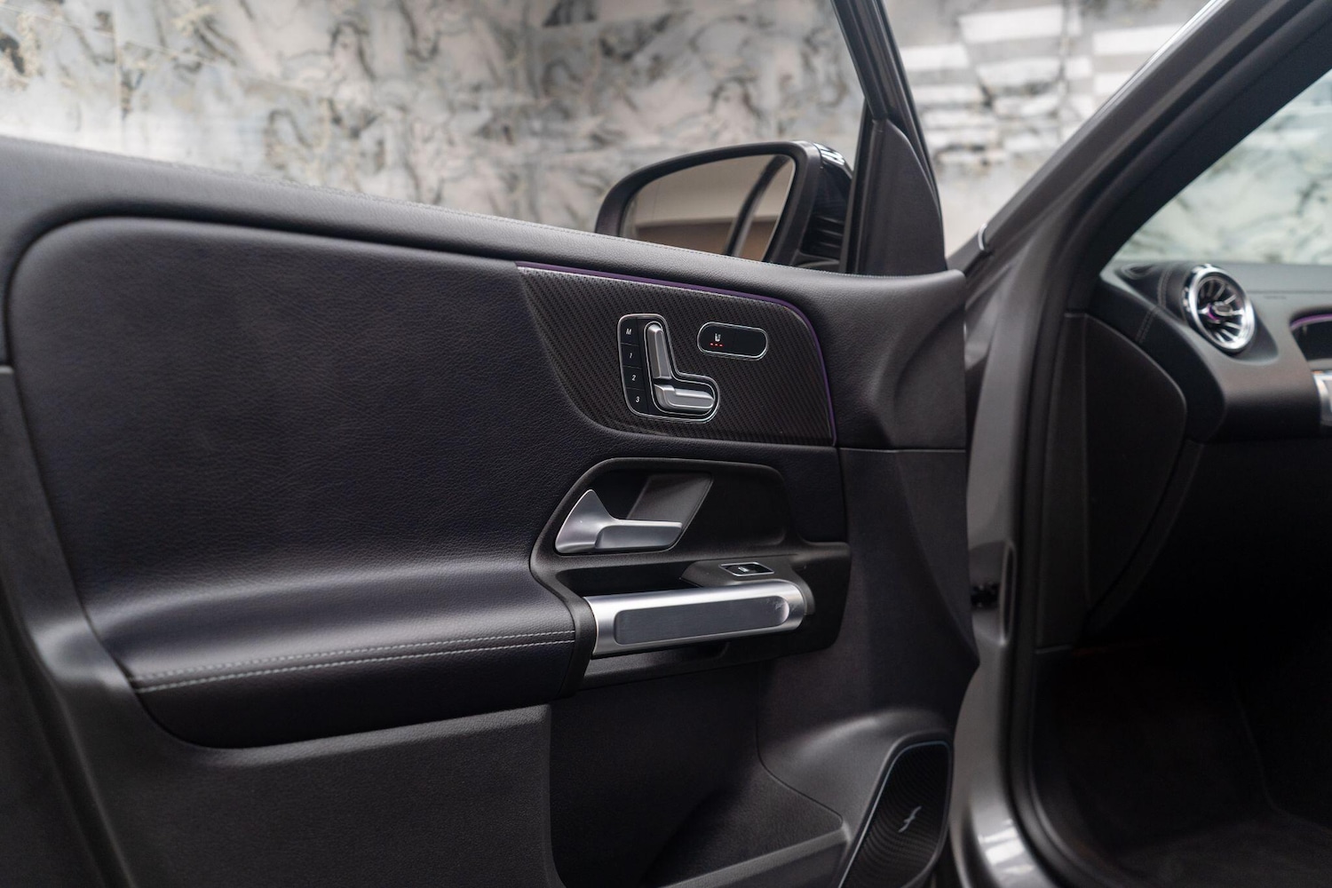 Used Mercedes-Benz GLB for sale - 77015669: Photo 34