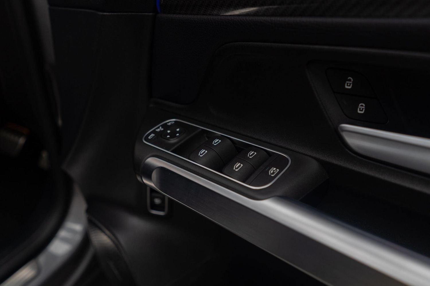 Used Mercedes-Benz GLB for sale - 77015669: Photo 41