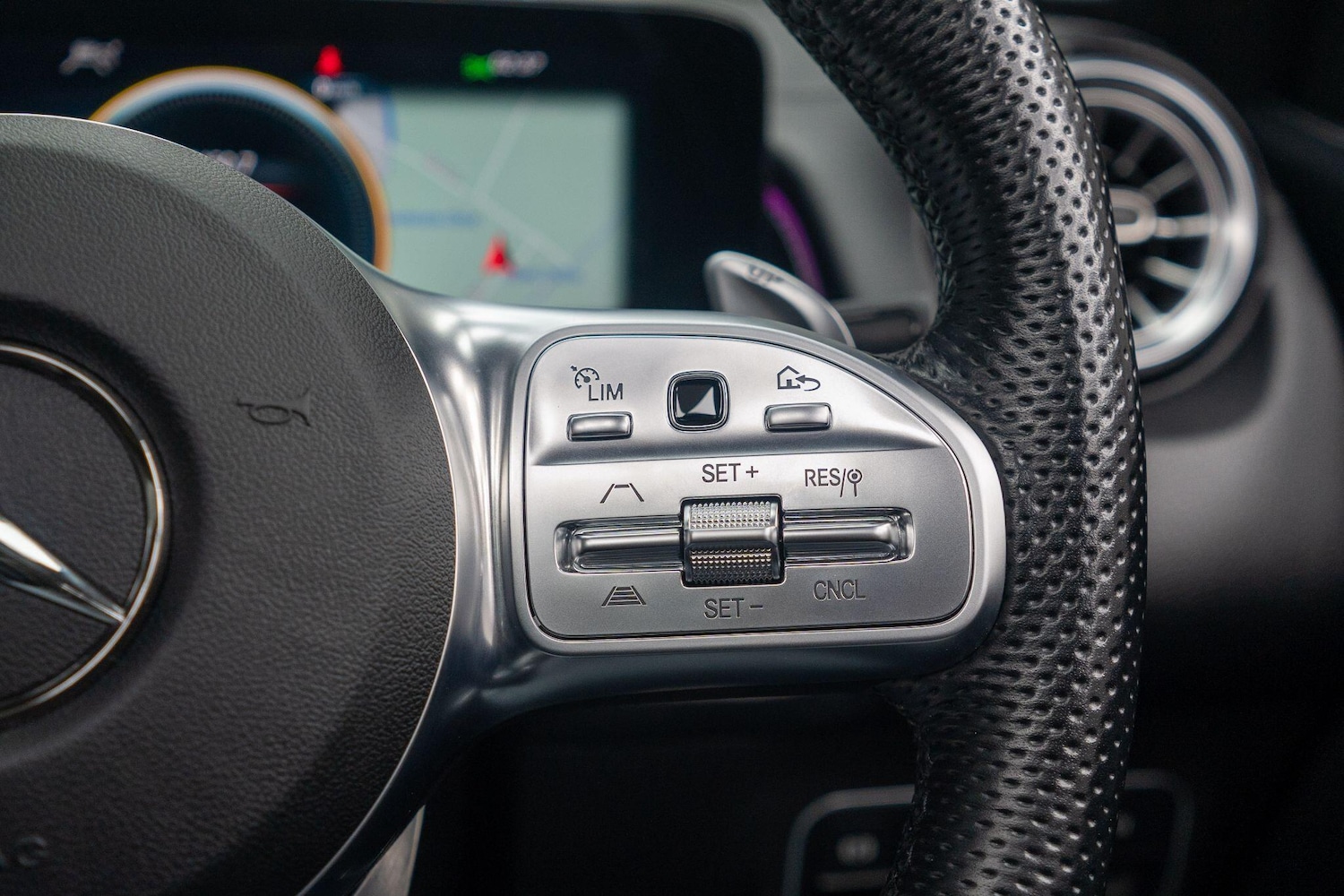 Used Mercedes-Benz GLB for sale - 77015669: Photo 45