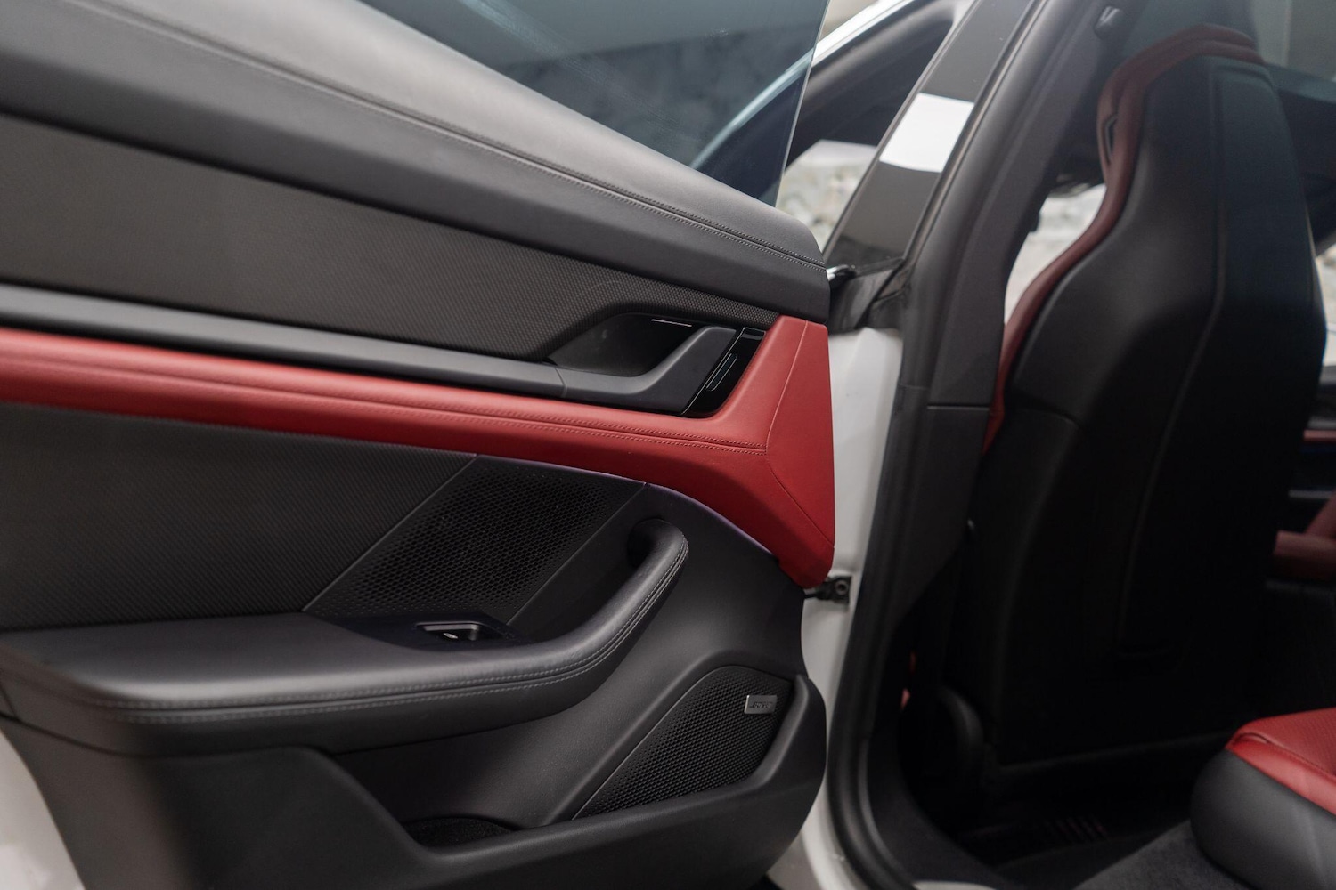 Used Porsche Taycan 2020 for sale - 76151618: Photo 37