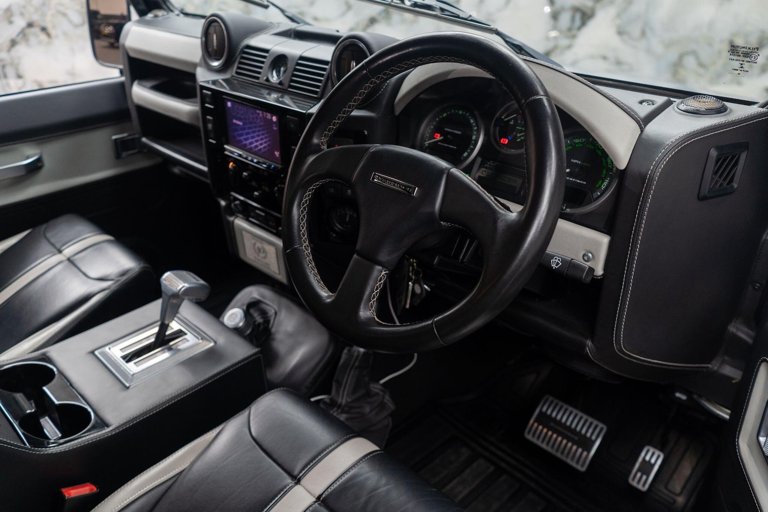 Used Land Rover Defender 90 for sale - 76388363: Photo 11