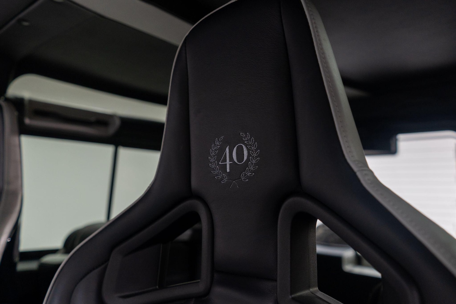 Used Land Rover Defender 90 for sale - 76388363: Photo 16