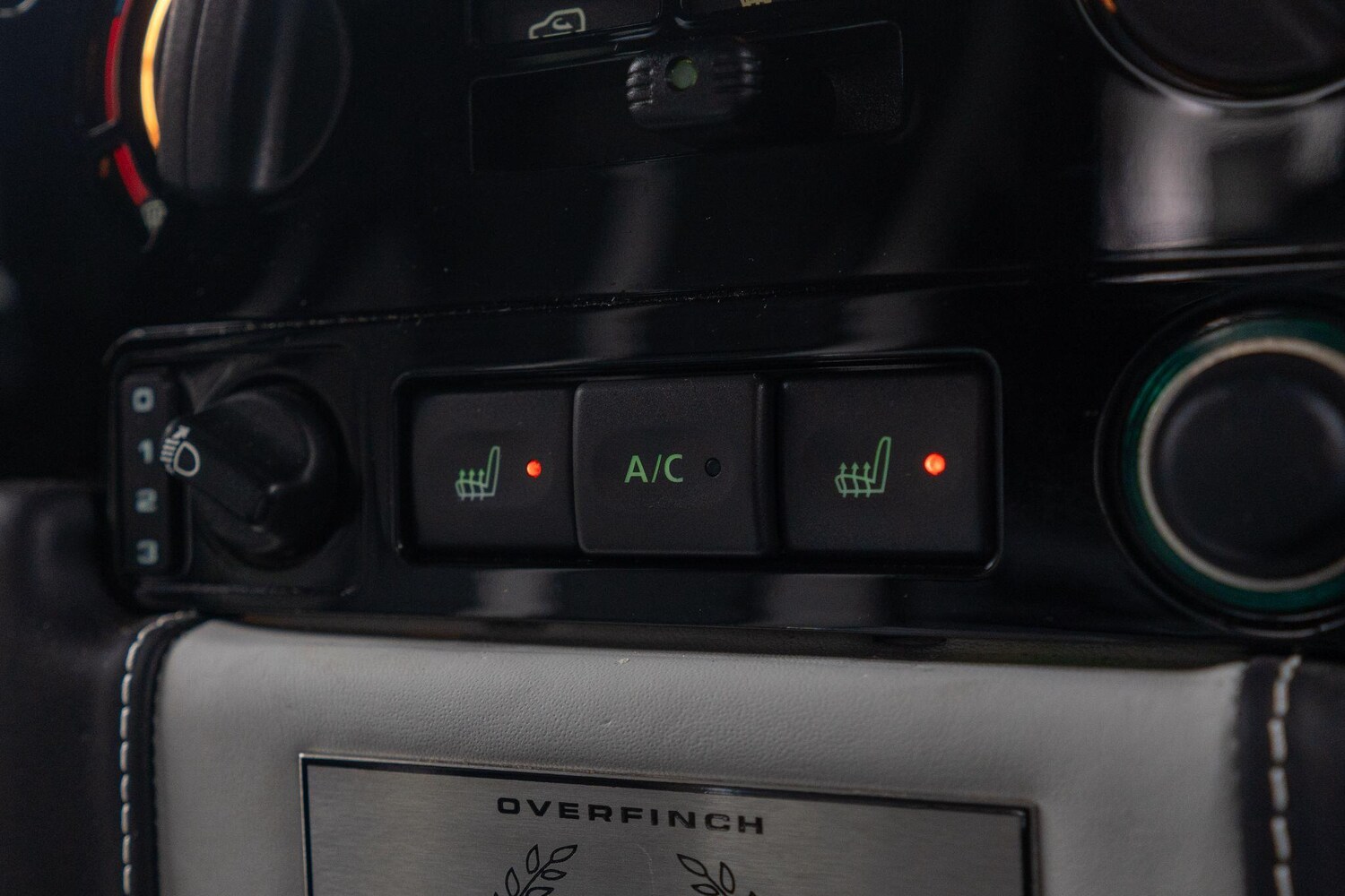 Used Land Rover Defender 90 for sale - 76388363: Photo 22