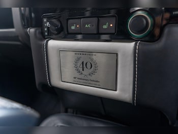 Used Land Rover Defender 90 2016 for sale - 76388363: Photo